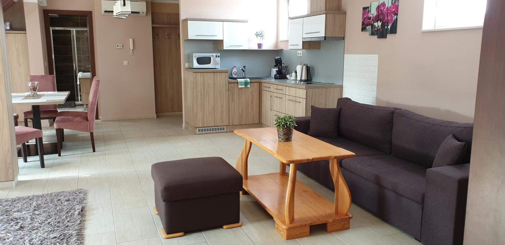 Szabo Lux Apartman Шарвар Экстерьер фото